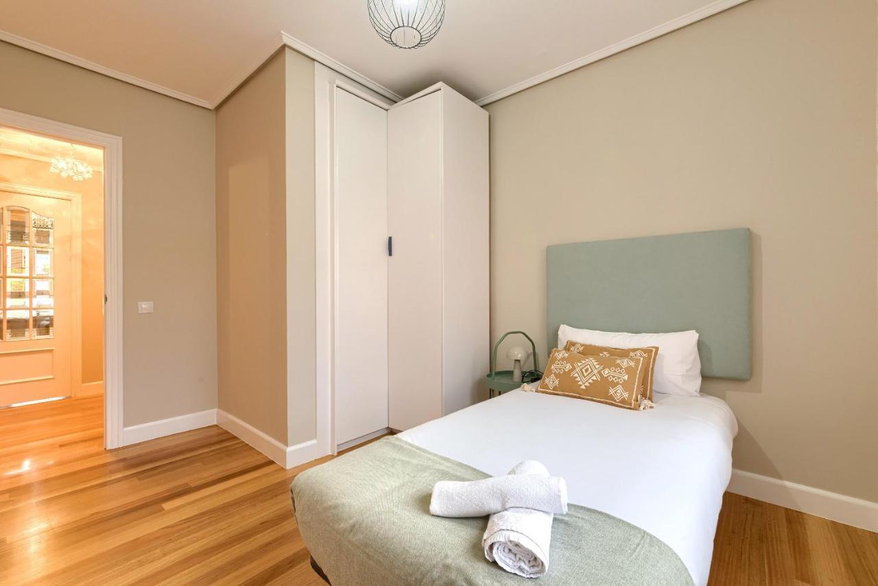 Vivienda Turistica Reformada En Zona Residencial Con Garaje Y Wifi Apartment Bilbao Exterior foto